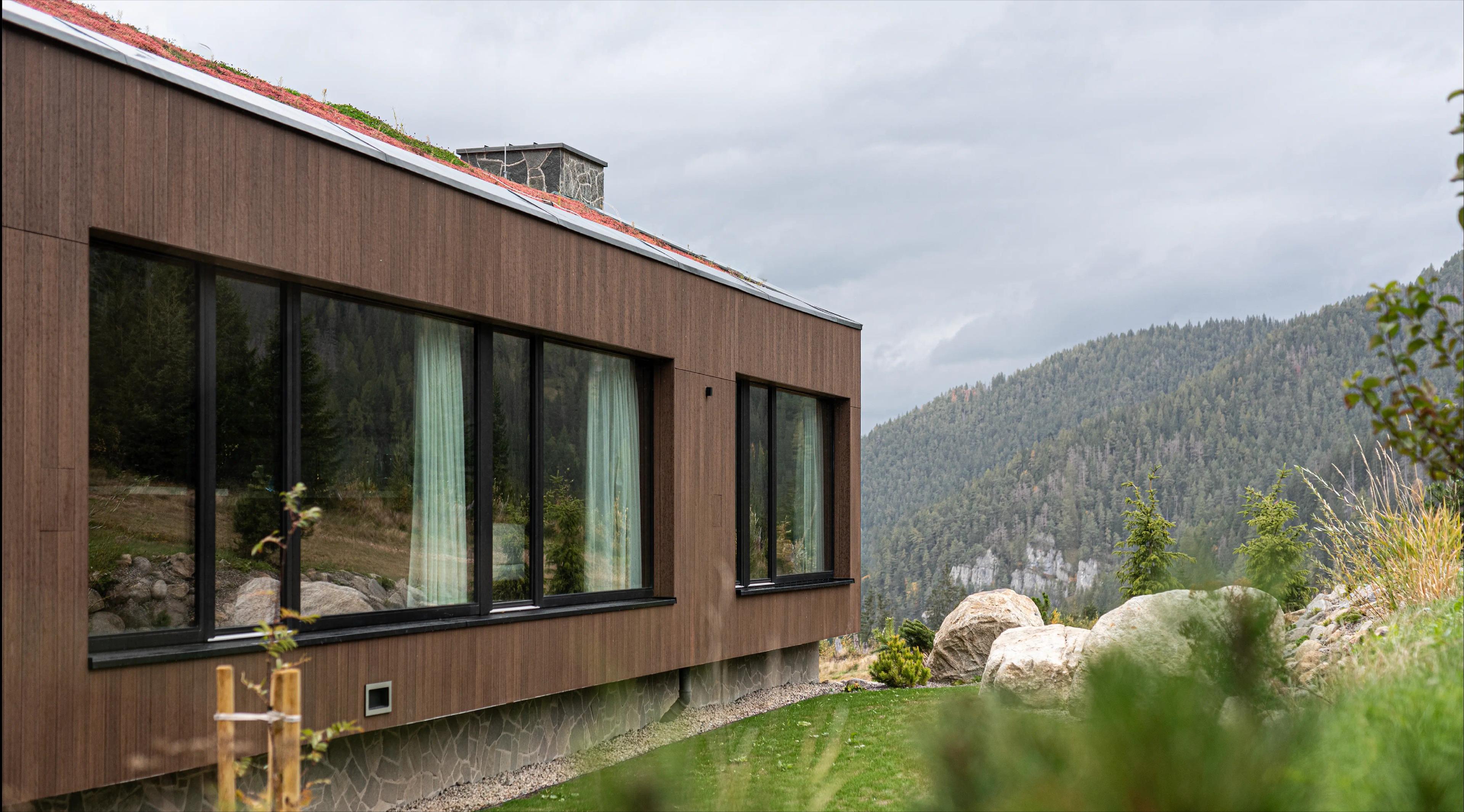 Odvětrávaná kompozitní fasáda Timbermax – detail vlastnosti 4