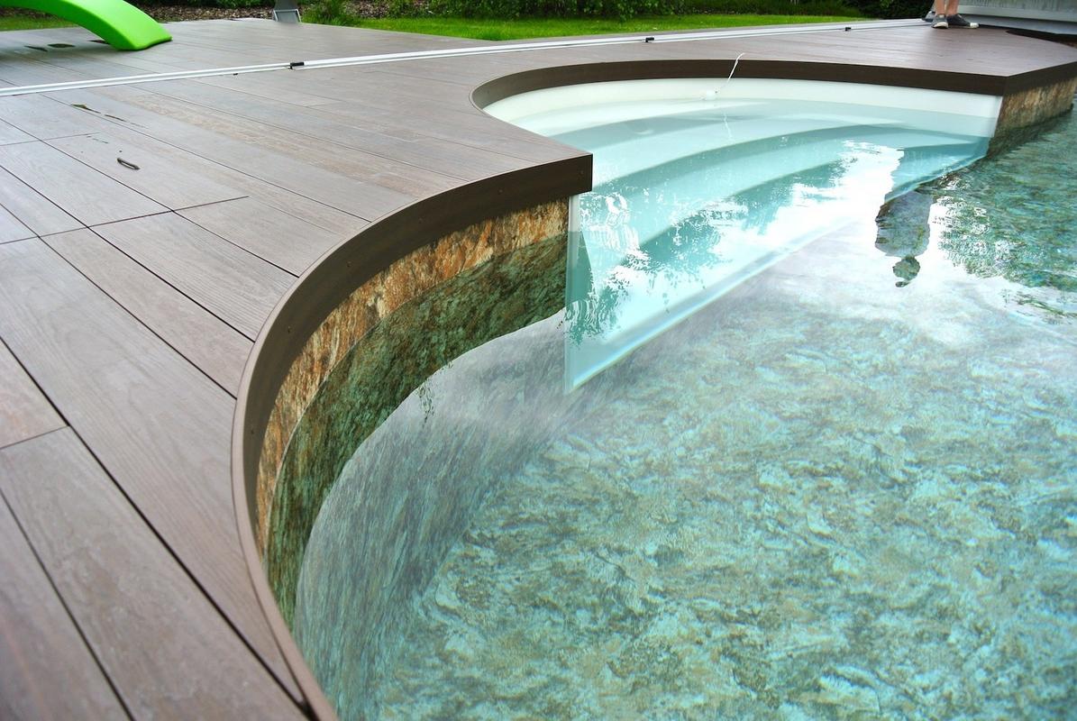 podlaha k bazénu Timbermax EXOTIC - Ipe, kombinace užších a širších desek